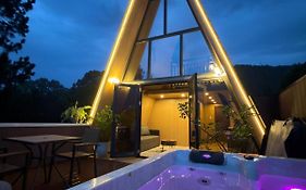 La Estela NatureSuites